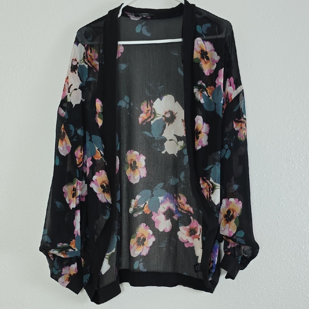 3/$15 Joanna Hope - Women's Floral Sheer Kimono w/Dolman Sleeves Size 10